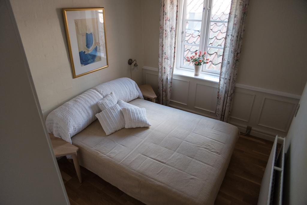 Det Gamle Mejeri Aparthotel Stokkebro Luaran gambar