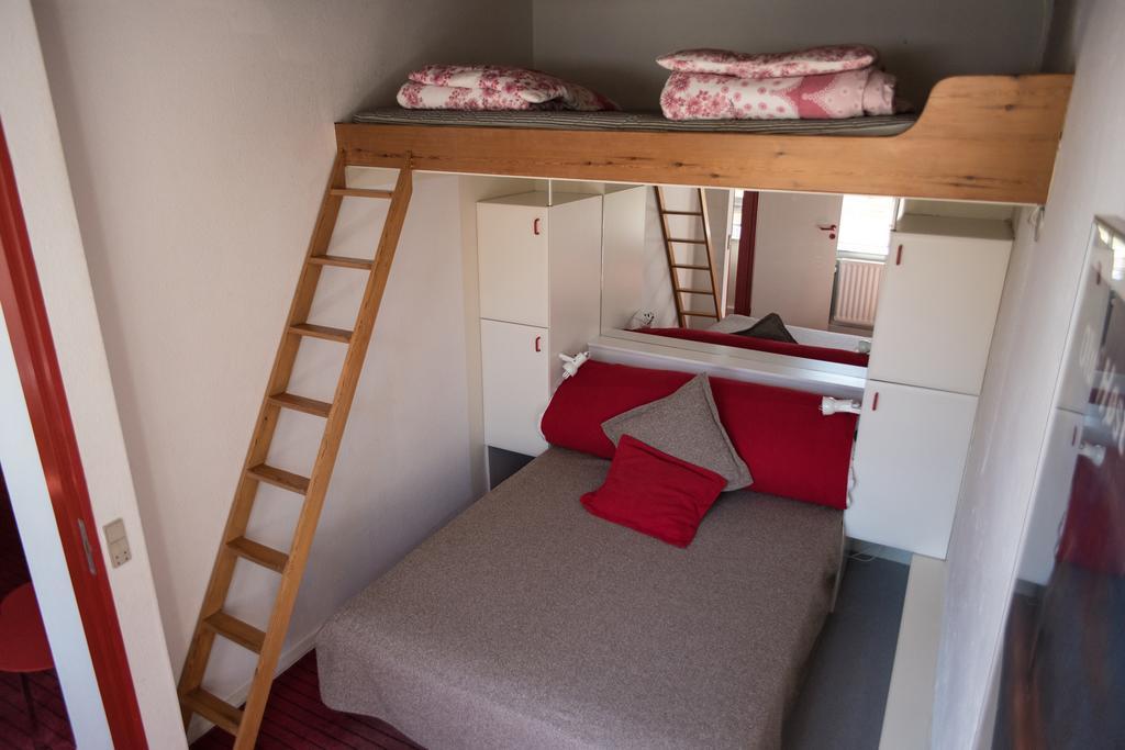 Det Gamle Mejeri Aparthotel Stokkebro Luaran gambar